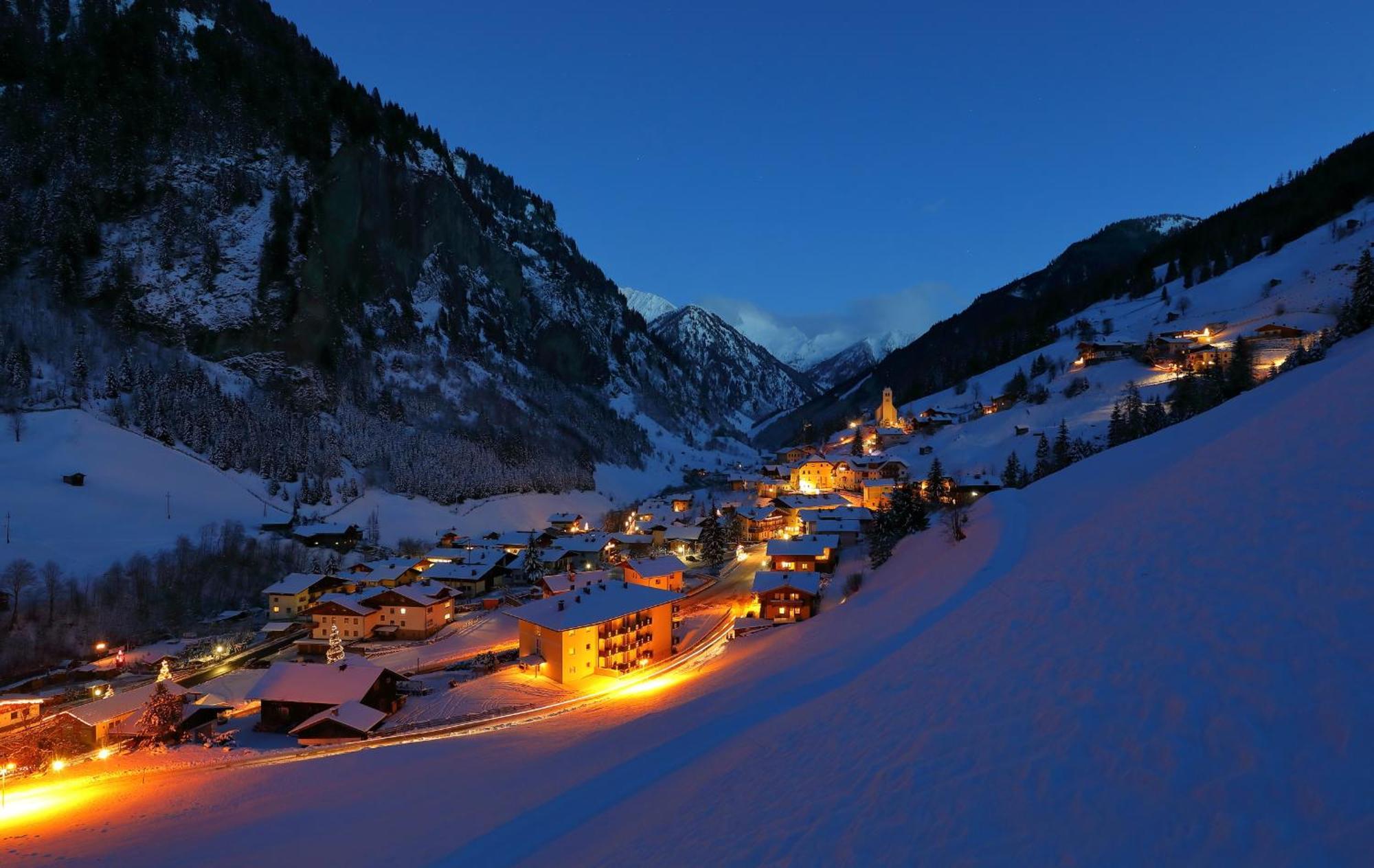 Landhotel Almroesl Im Grossarltal Hüttschlag エクステリア 写真