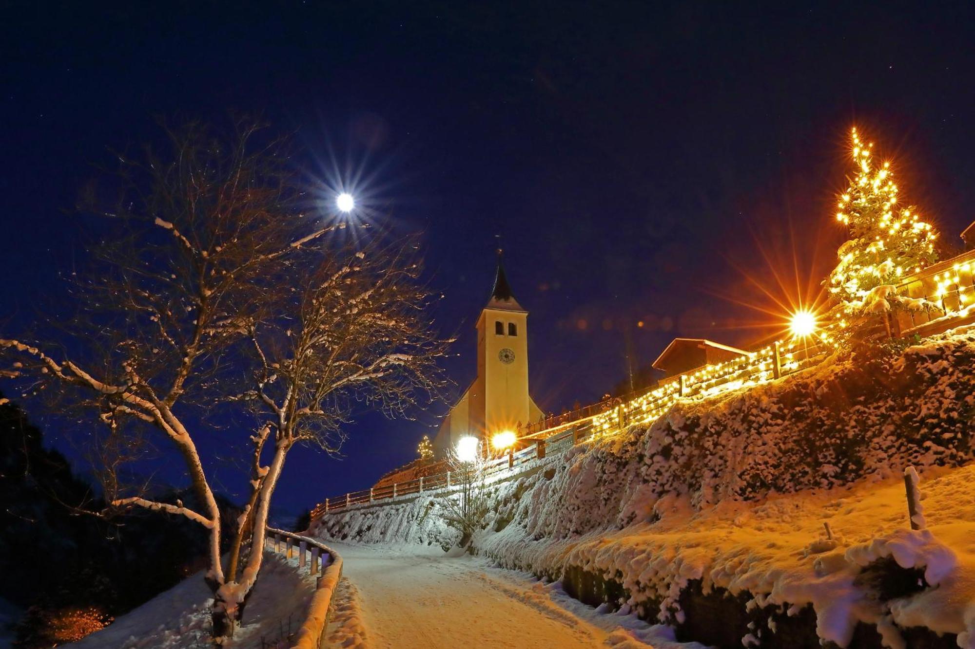 Landhotel Almroesl Im Grossarltal Hüttschlag エクステリア 写真