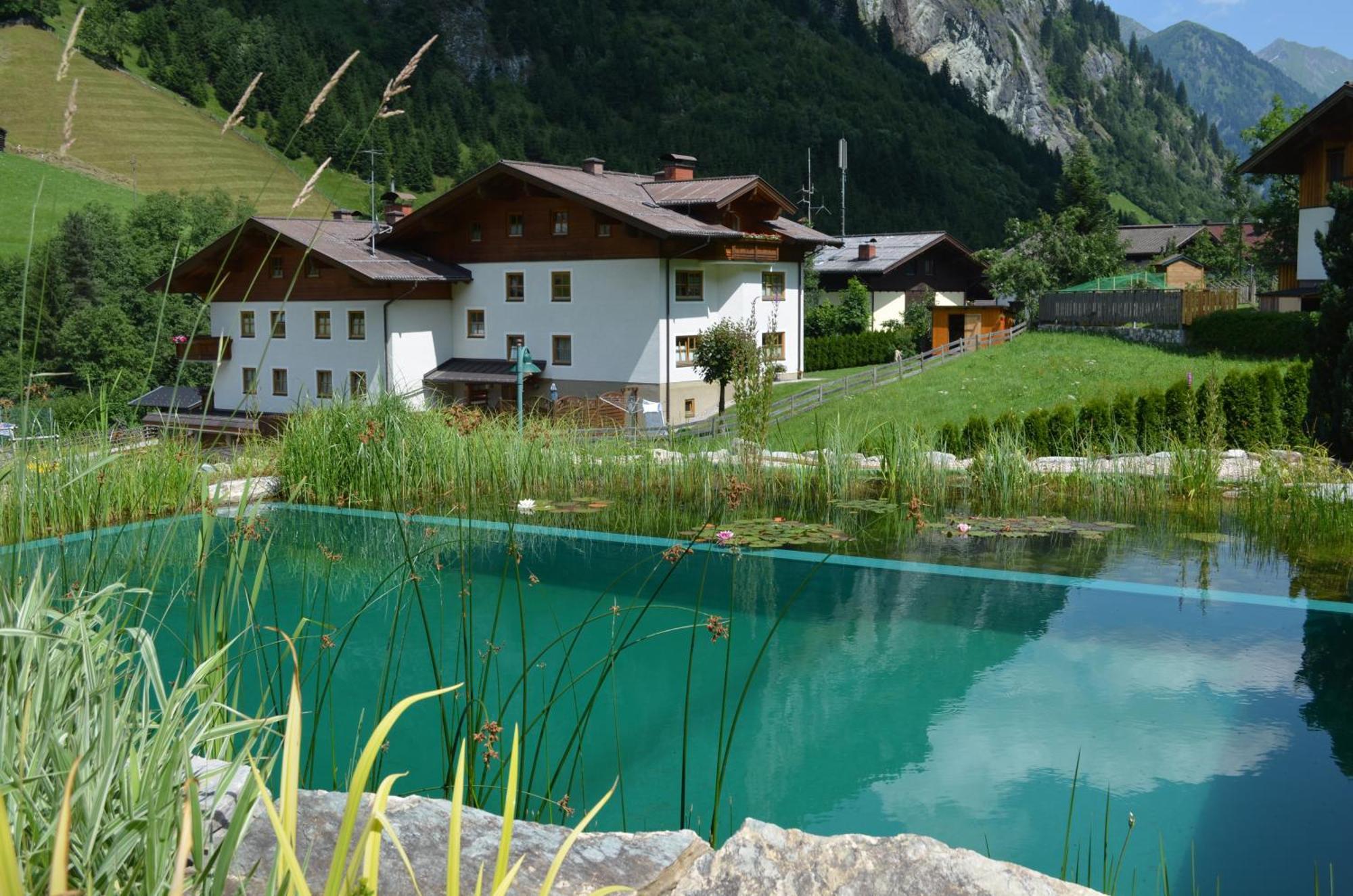 Landhotel Almroesl Im Grossarltal Hüttschlag エクステリア 写真