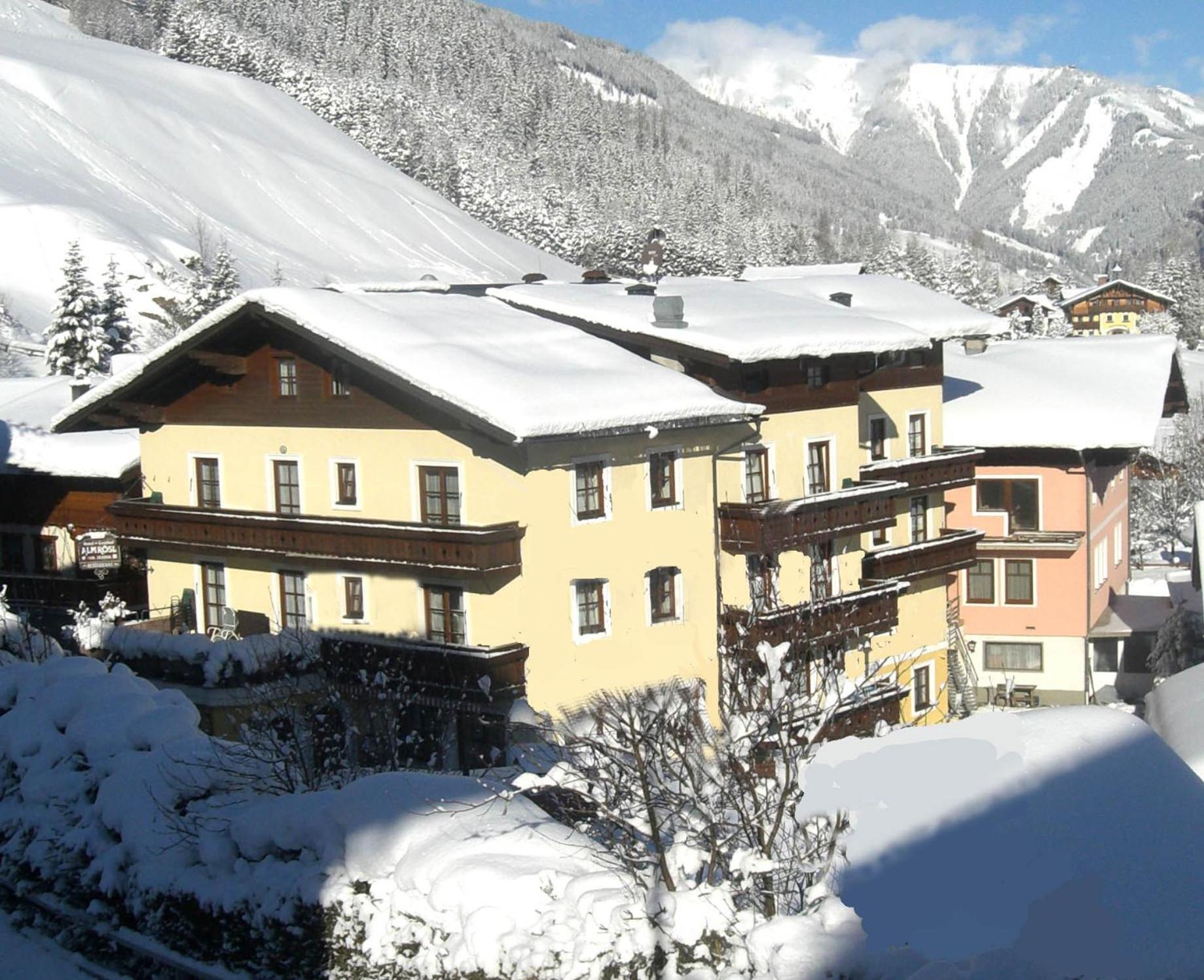Landhotel Almroesl Im Grossarltal Hüttschlag エクステリア 写真